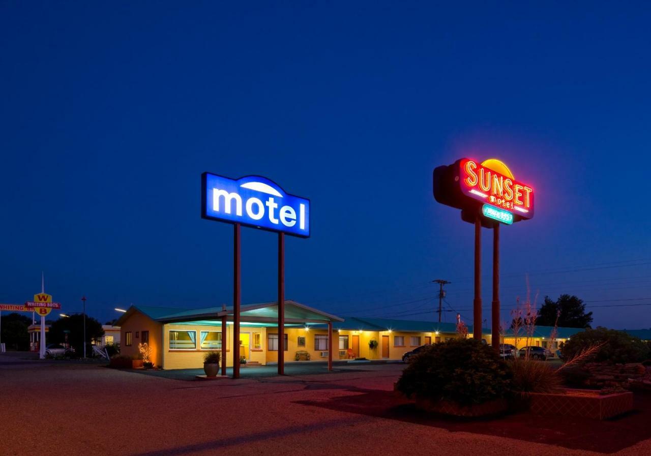 Sunset Motel Moriarty エクステリア 写真